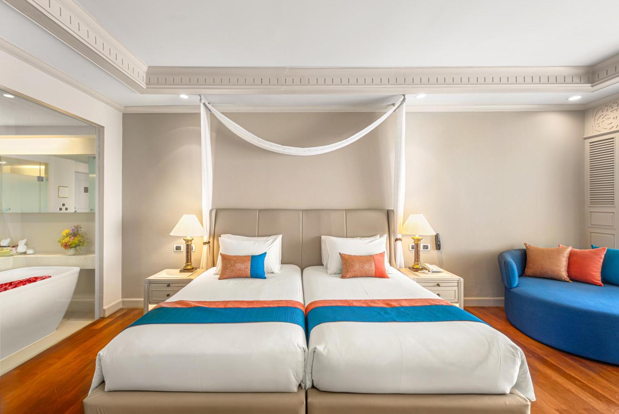 Royal Cliff Grand Hotel Pattaya Exterior photo