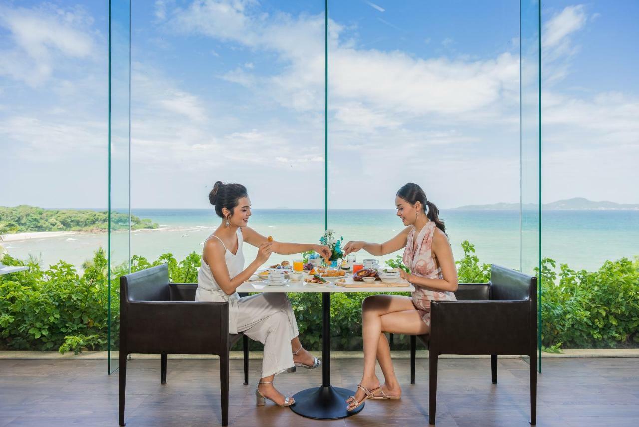 Royal Cliff Grand Hotel Pattaya Exterior photo